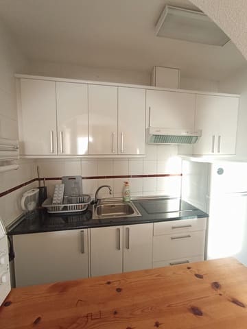 1 makuuhuone Asunto vuokrattavana paikassa Torrevieja mukana 
autotalli - 600 € (Ref: 9445761)