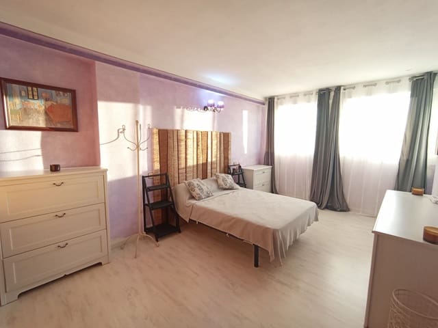 1 makuuhuone Asunto vuokrattavana paikassa Torrevieja mukana 
autotalli - 600 € (Ref: 9445761)