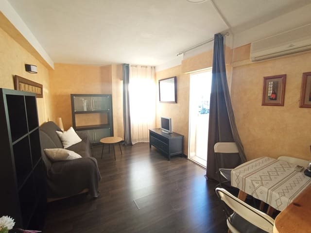 1 makuuhuone Asunto vuokrattavana paikassa Torrevieja mukana 
autotalli - 600 € (Ref: 9445761)