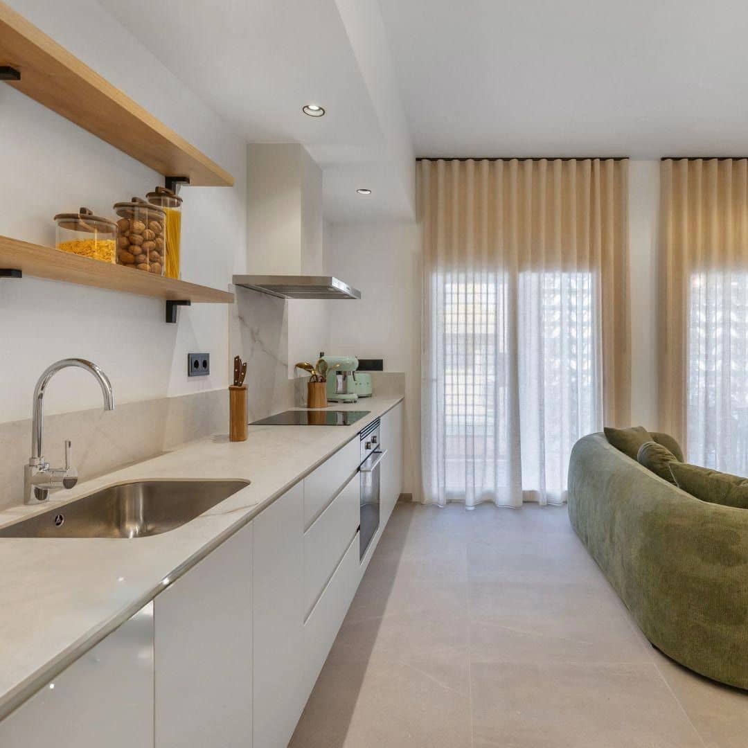 1 makuuhuone Asunto vuokrattavana paikassa Torrevieja - 850 € (Ref: 9448576)