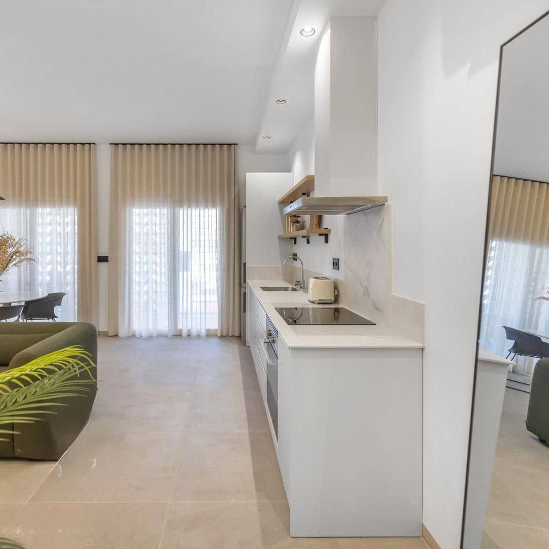 1 soverom Leilighet til leie i Torrevieja - € 850 (Ref: 9448577)