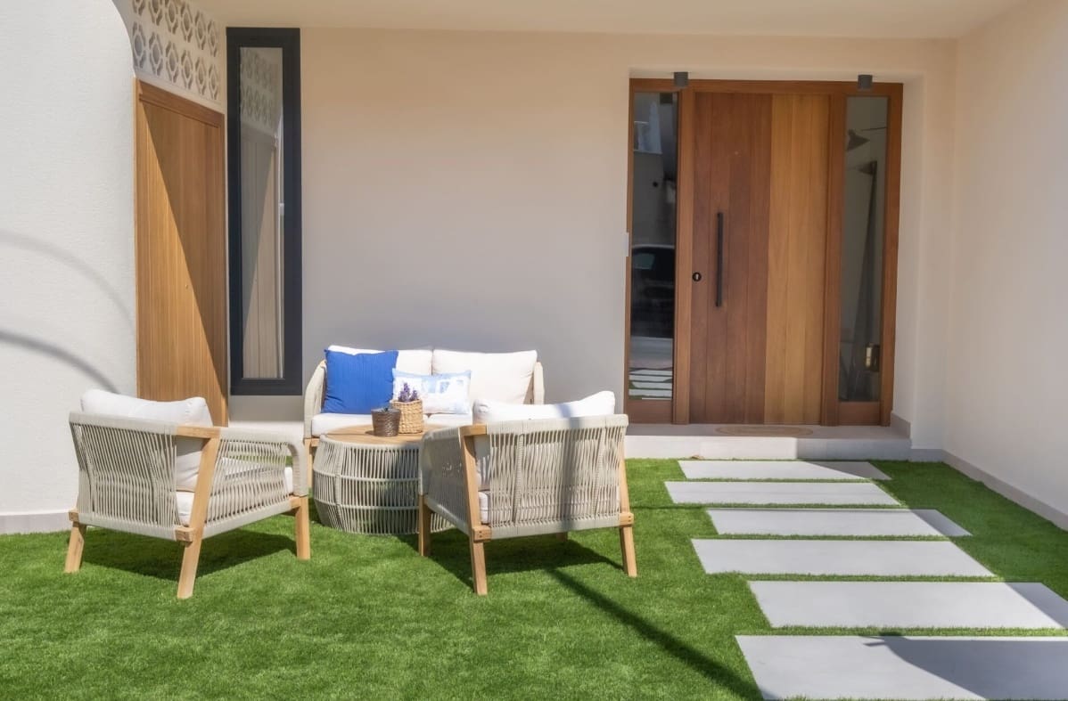 2 quarto Moradia para arrendar em Torrevieja com piscina - 1 400 € (Ref: 9451599)