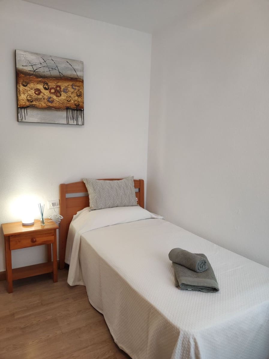 3 makuuhuone Asunto vuokrattavana paikassa Torrevieja - 950 € (Ref: 9451600)