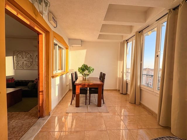 2 soverom Penthouse til leie i Orihuela Costa, Orihuela med svømmebasseng - € 950 (Ref: 9455833)
