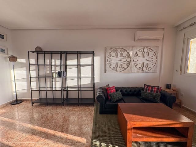 2 soverom Penthouse til leie i Orihuela Costa, Orihuela med svømmebasseng - € 950 (Ref: 9455833)