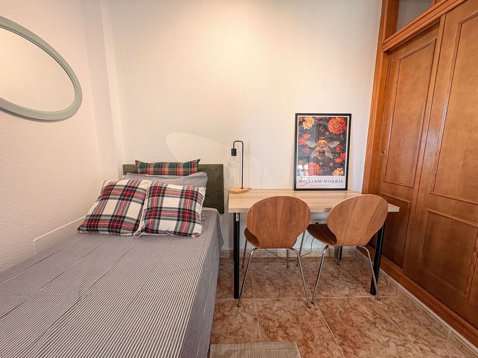 2 quarto Penthouse para arrendar em Orihuela Costa com piscina - 950 € (Ref: 9455833)