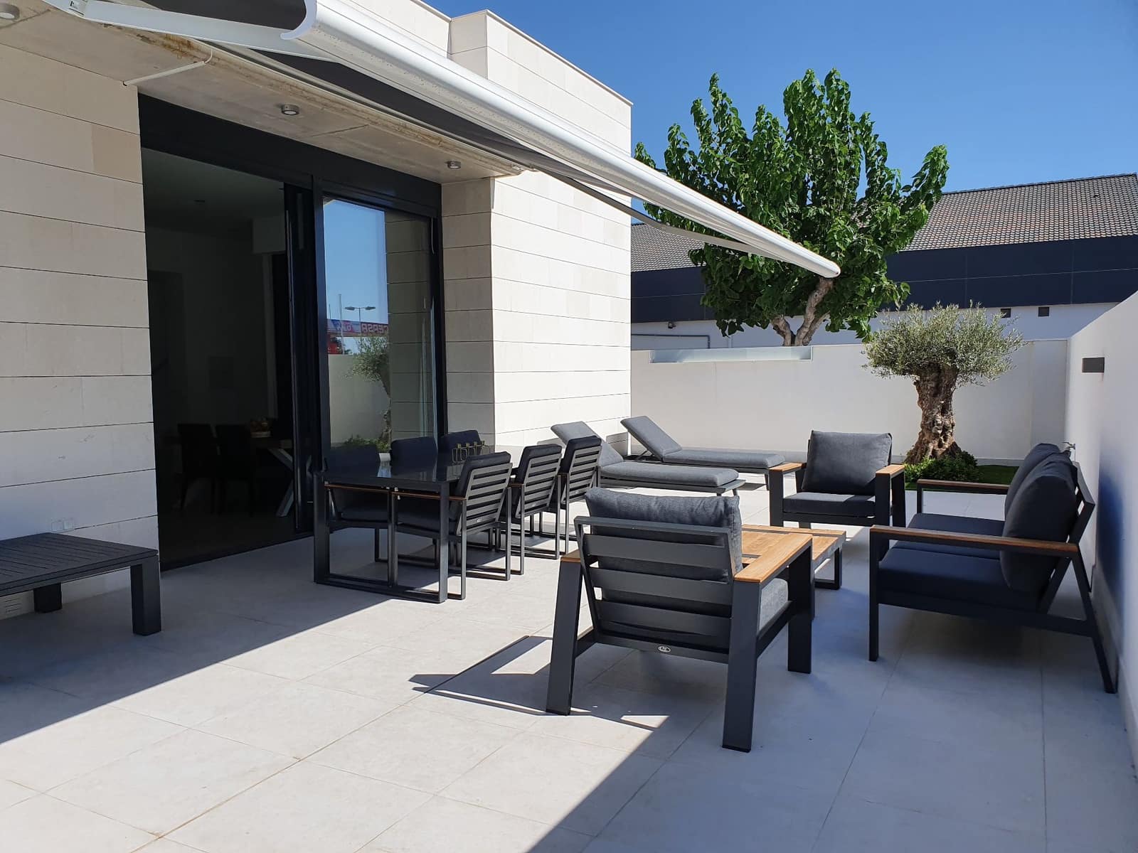 Villa/Maison de 4 chambres à louer à Pilar de la Horadada avec piscine garage - 2 350 € (Ref: 9455835)