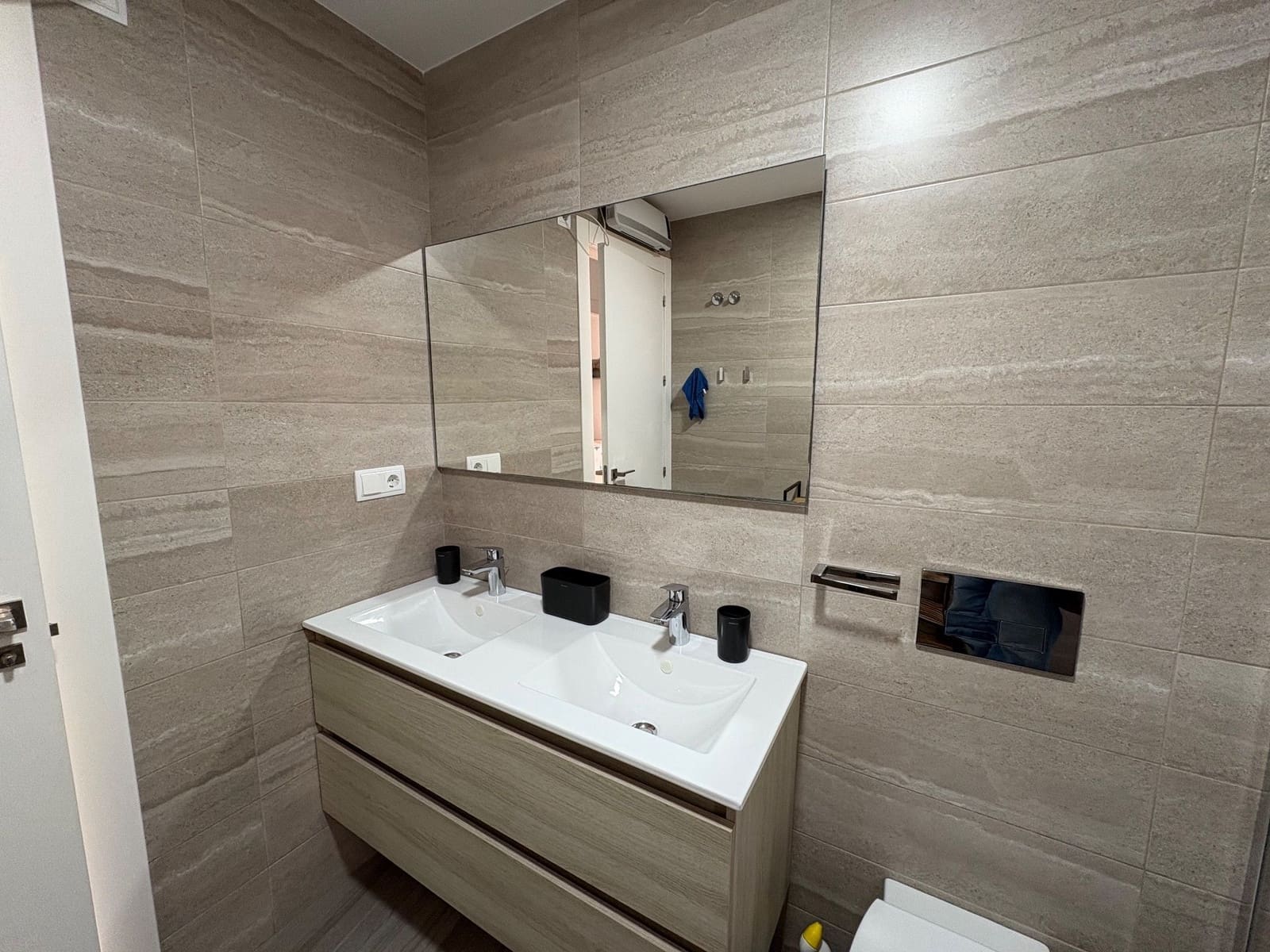 Villa/Maison de 4 chambres à louer à Pilar de la Horadada avec piscine garage - 2 350 € (Ref: 9455835)