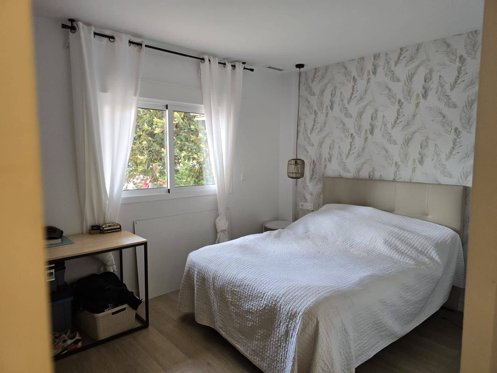 3 quarto Apartamento para arrendar em Guardamar del Segura com piscina - 1 200 € (Ref: 9465158)