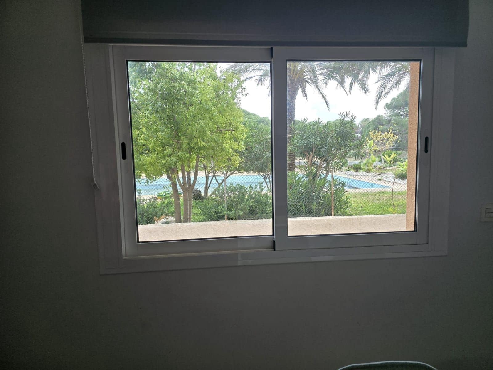 3 quarto Apartamento para arrendar em Guardamar del Segura com piscina - 1 200 € (Ref: 9465158)