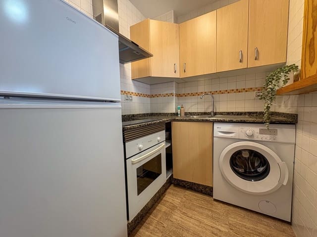 2 bedroom Flat for rent in Los Alcázares - € 675 (Ref: 9465159)