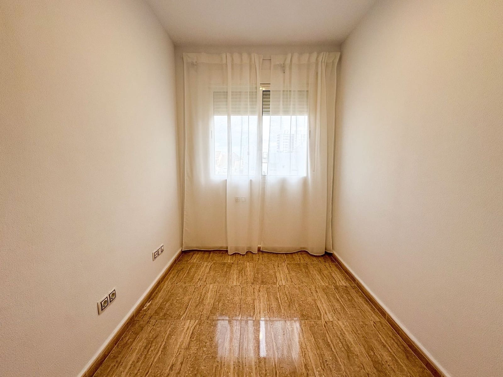 2 makuuhuone Asunto vuokrattavana paikassa Los Alcazares - 675 € (Ref: 9465159)