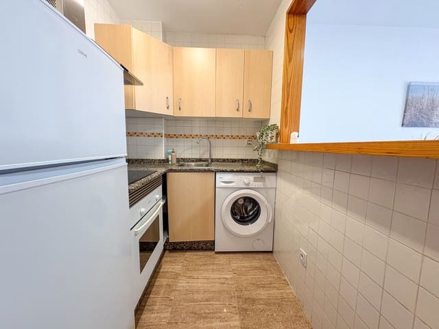 2 bedroom Flat for rent in Los Alcázares - € 675 (Ref: 9465159)