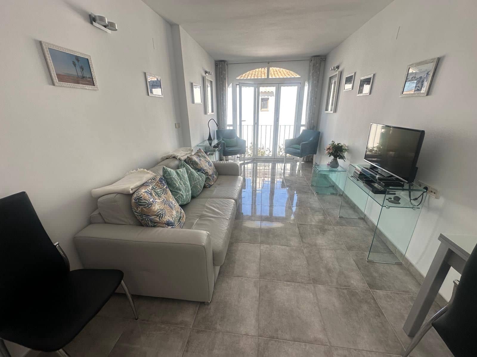 1 quarto Apartamento para arrendar em Torrevieja com piscina garagem - 750 € (Ref: 9468099)