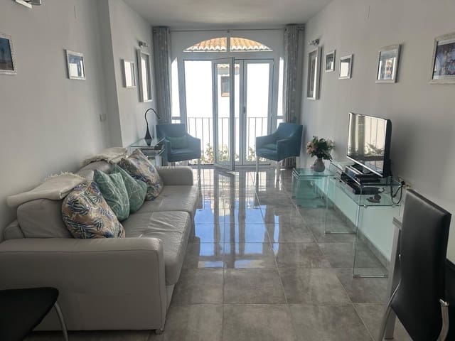 1 quarto Apartamento para arrendar em Torrevieja com piscina garagem - 750 € (Ref: 9468099)
