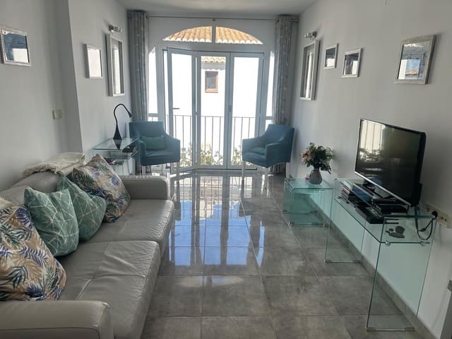 1 quarto Apartamento para arrendar em Torrevieja com piscina garagem - 750 € (Ref: 9468099)