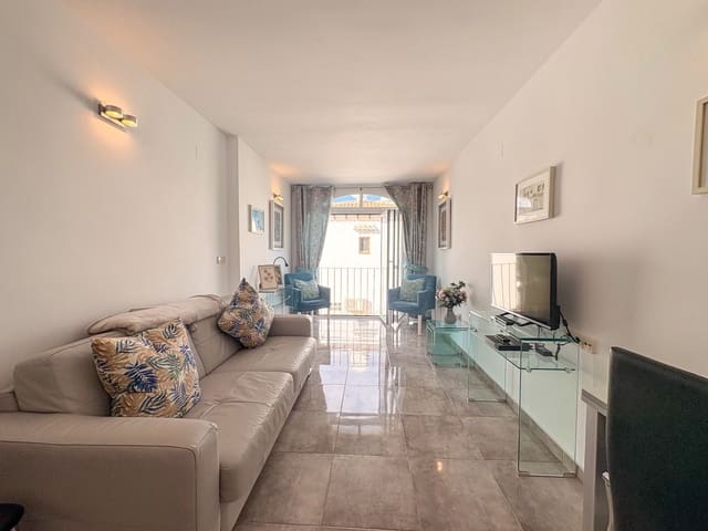 1 quarto Apartamento para arrendar em Torrevieja com piscina garagem - 750 € (Ref: 9468099)