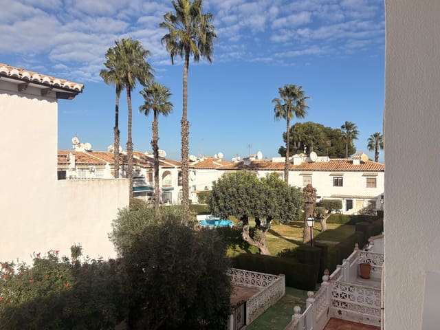 1 quarto Apartamento para arrendar em Torrevieja com piscina garagem - 750 € (Ref: 9468099)