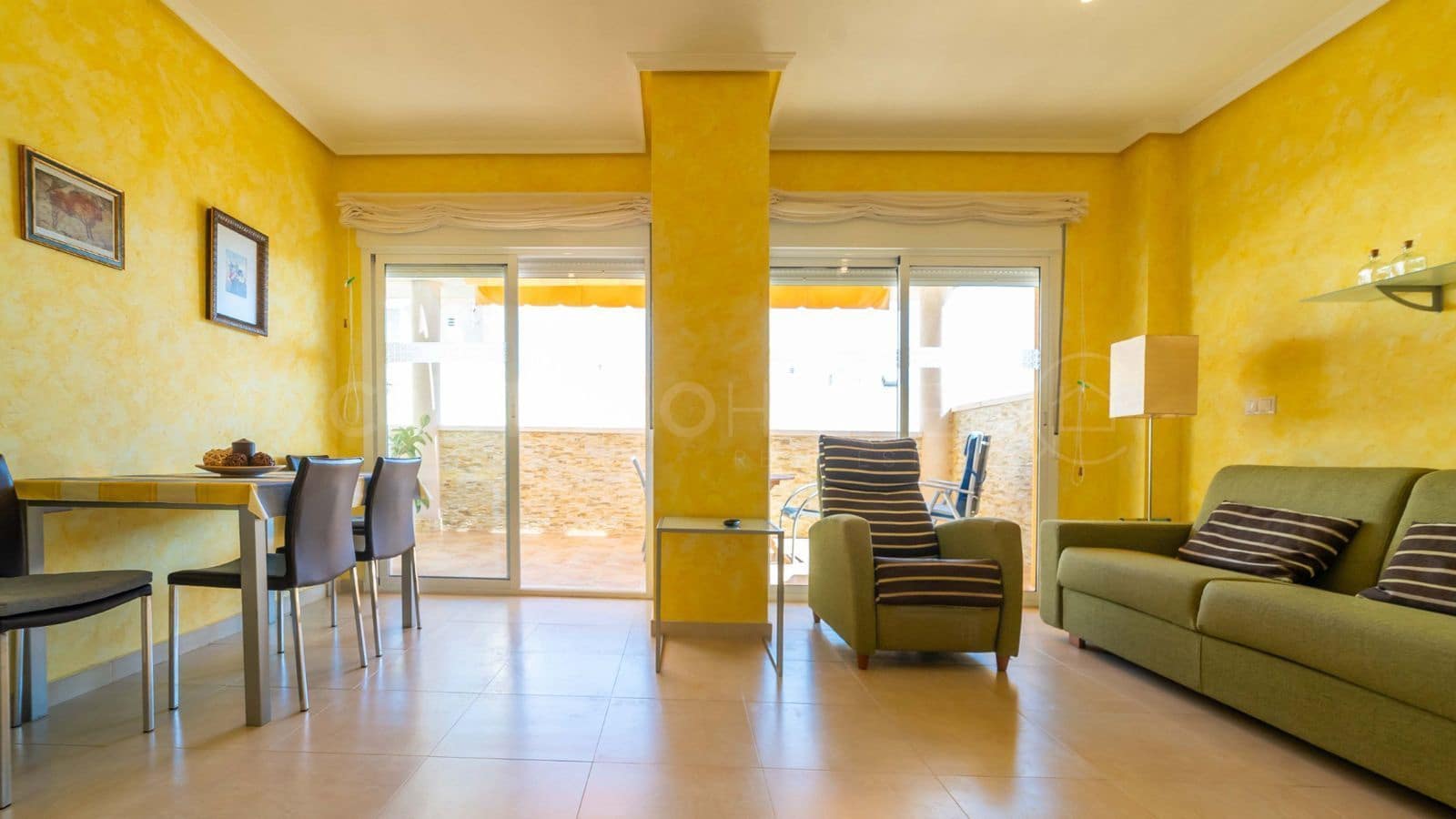 2 bedroom Penthouse for rent in Torre de la Horadada - € 980 (Ref: 9481765)