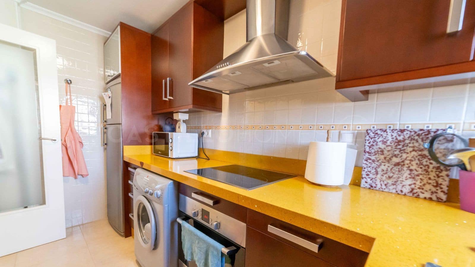 2 bedroom Penthouse for rent in Torre de la Horadada - € 980 (Ref: 9481765)