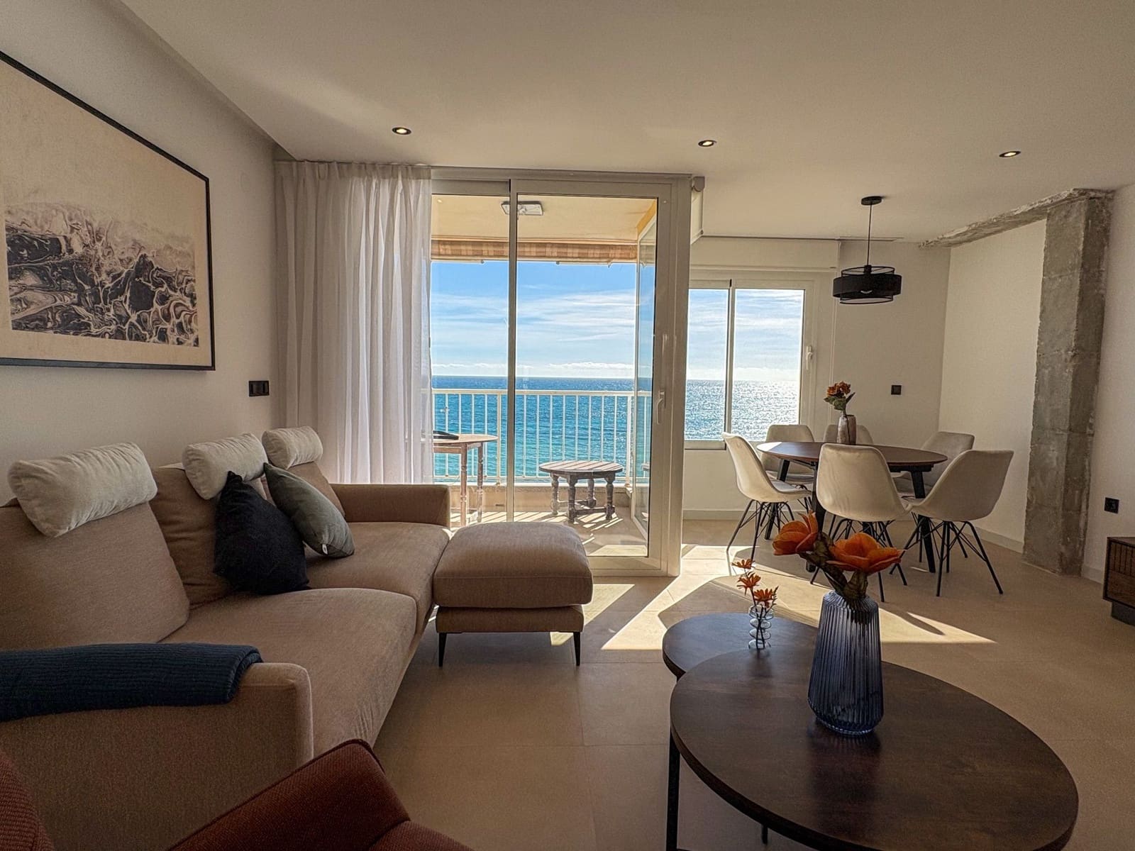 3 makuuhuone Kattohuoneisto vuokrattavana paikassa Torrevieja mukana 
autotalli - 2 000 € (Ref: 9485139)