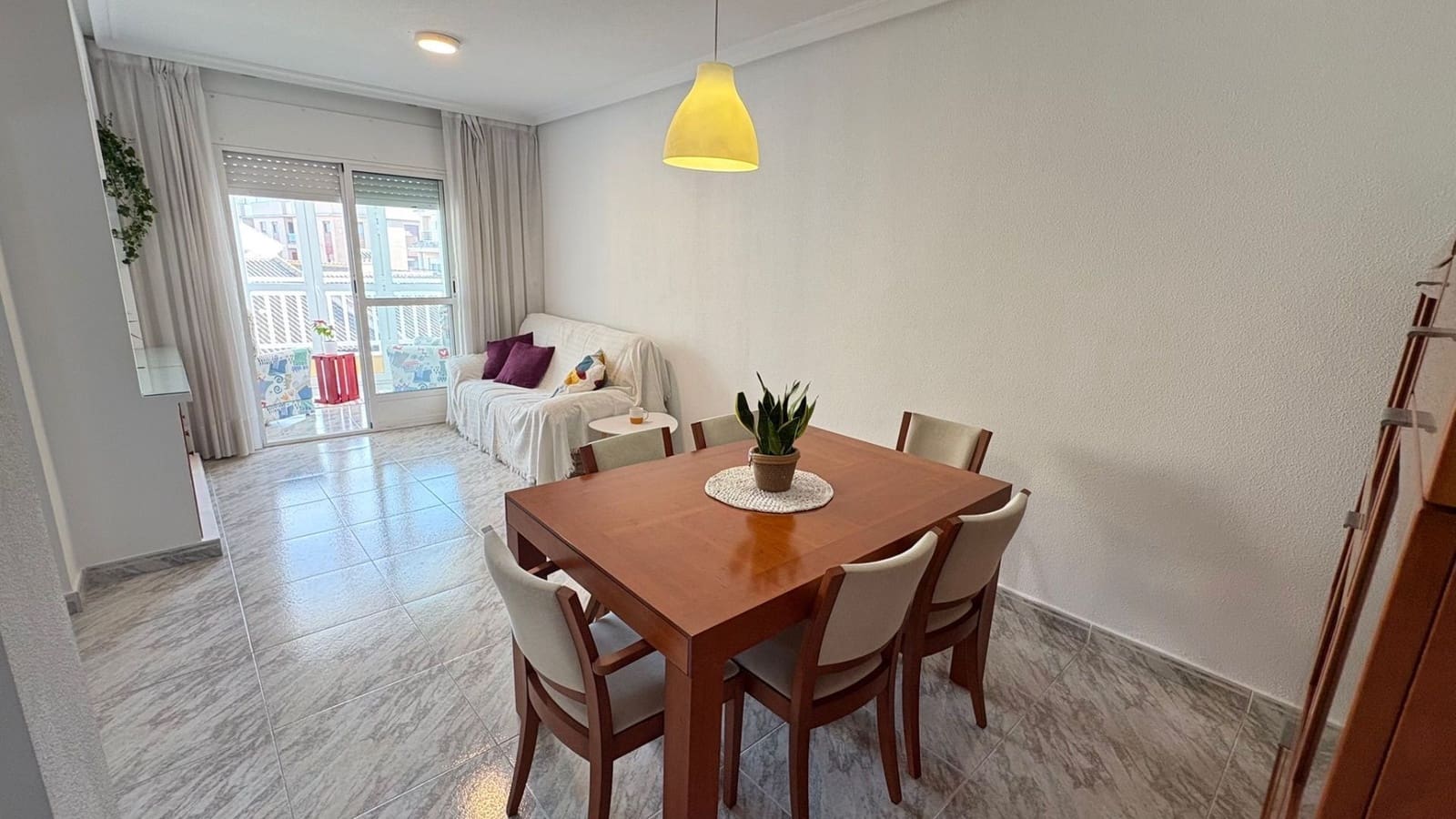 2 bedroom Flat for rent in San Pedro del Pinatar with garage - € 750 (Ref: 9485140)