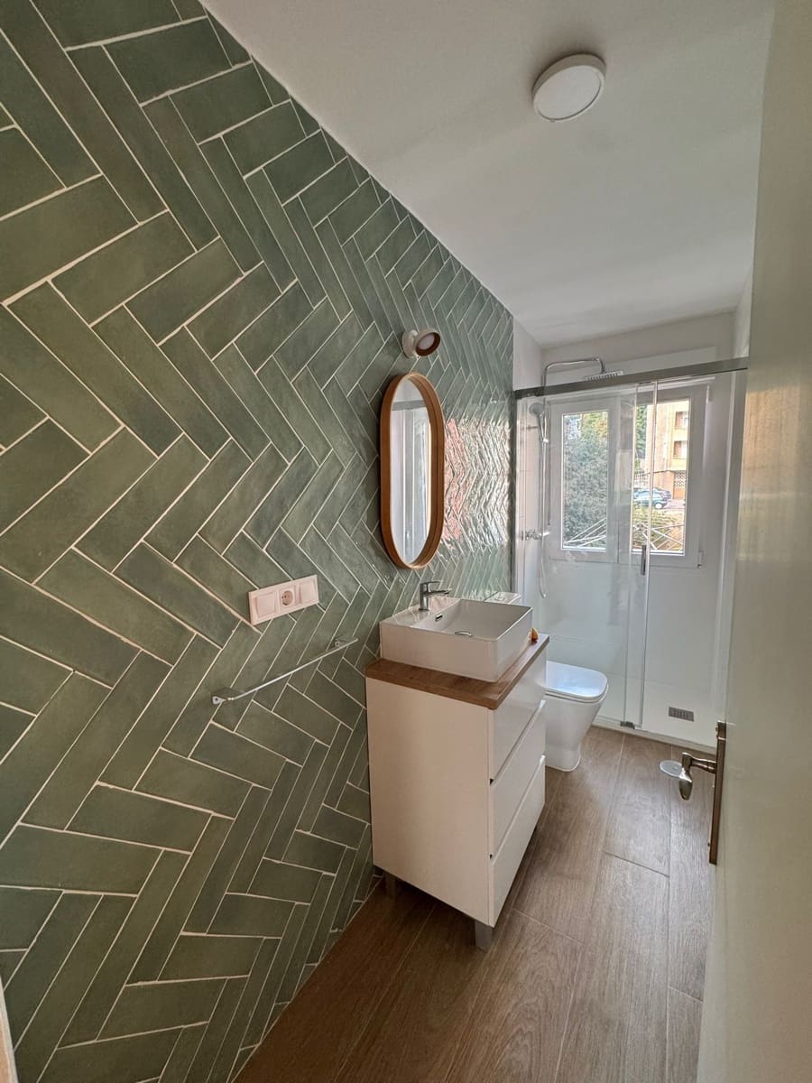 Appartement de 3 chambres à louer à Santander - 1 200 € (Ref: 9488180)