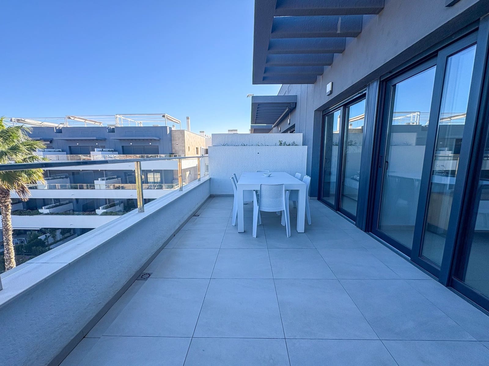 Ático de 2 habitaciones en Orihuela Costa en alquiler con piscina garaje - 2.000 € (Ref: 9488181)