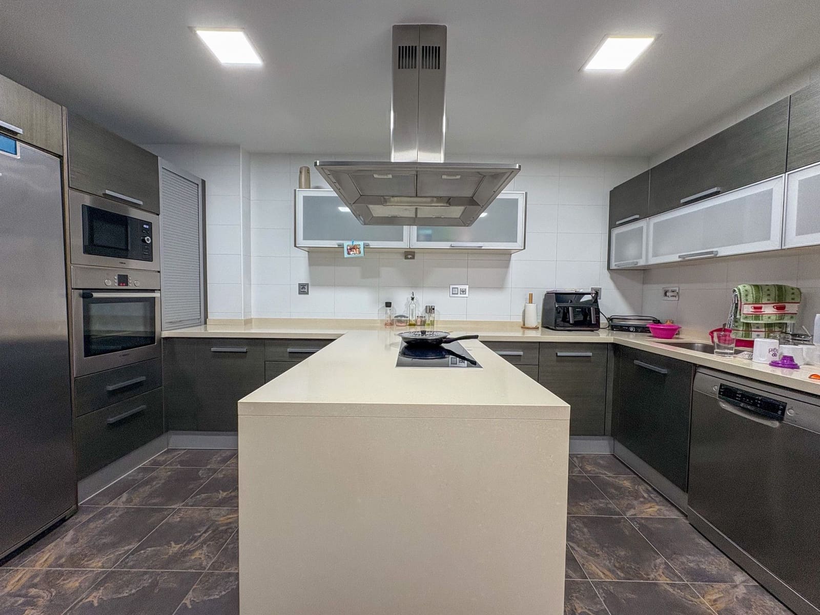 4 makuuhuone Omakotitalo myytävänä paikassa Pilar de la Horadada mukana 
autotalli - 325 000 € (Ref: 9494263)