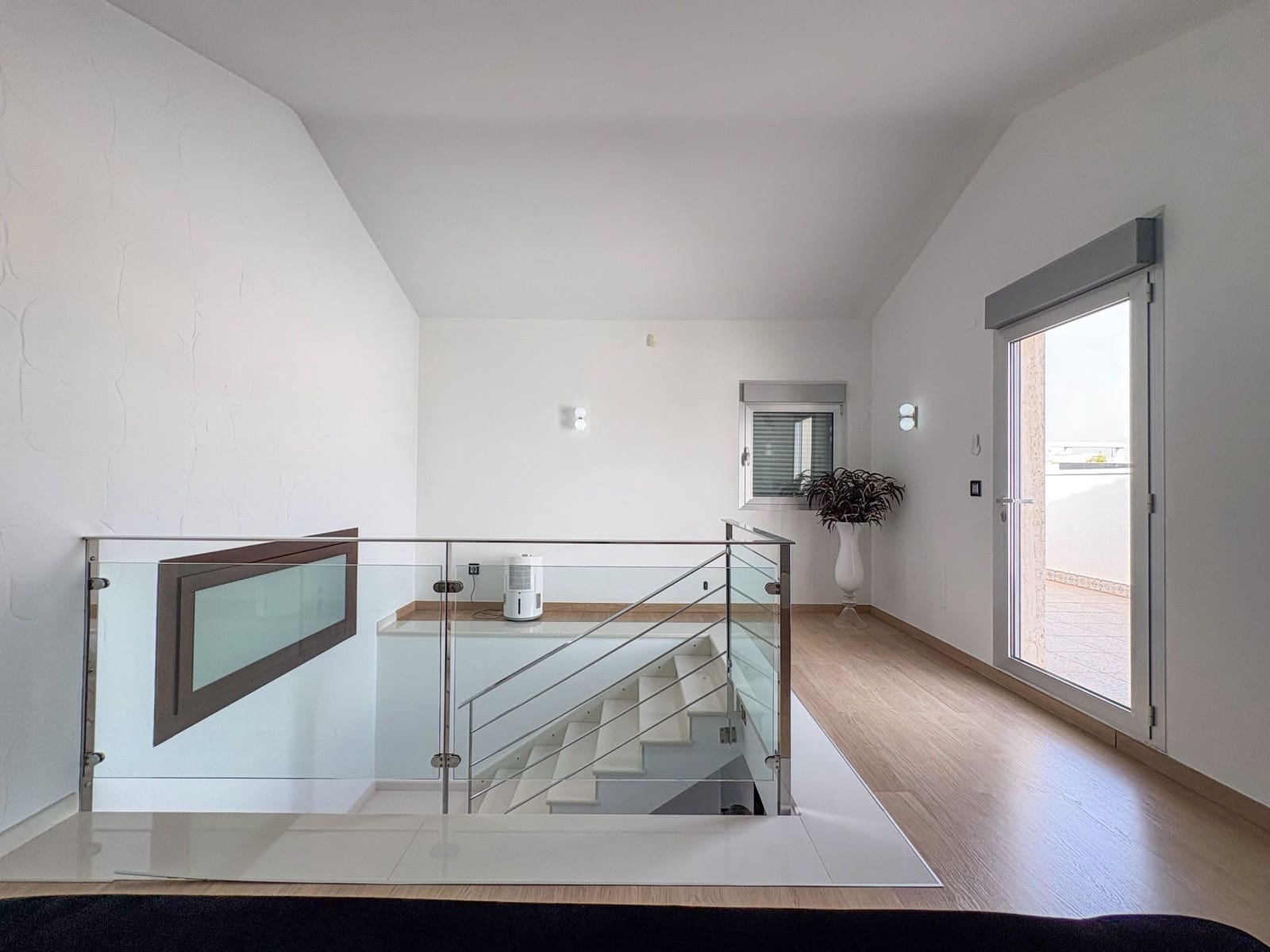 4 makuuhuone Omakotitalo myytävänä paikassa Pilar de la Horadada mukana 
autotalli - 325 000 € (Ref: 9494263)