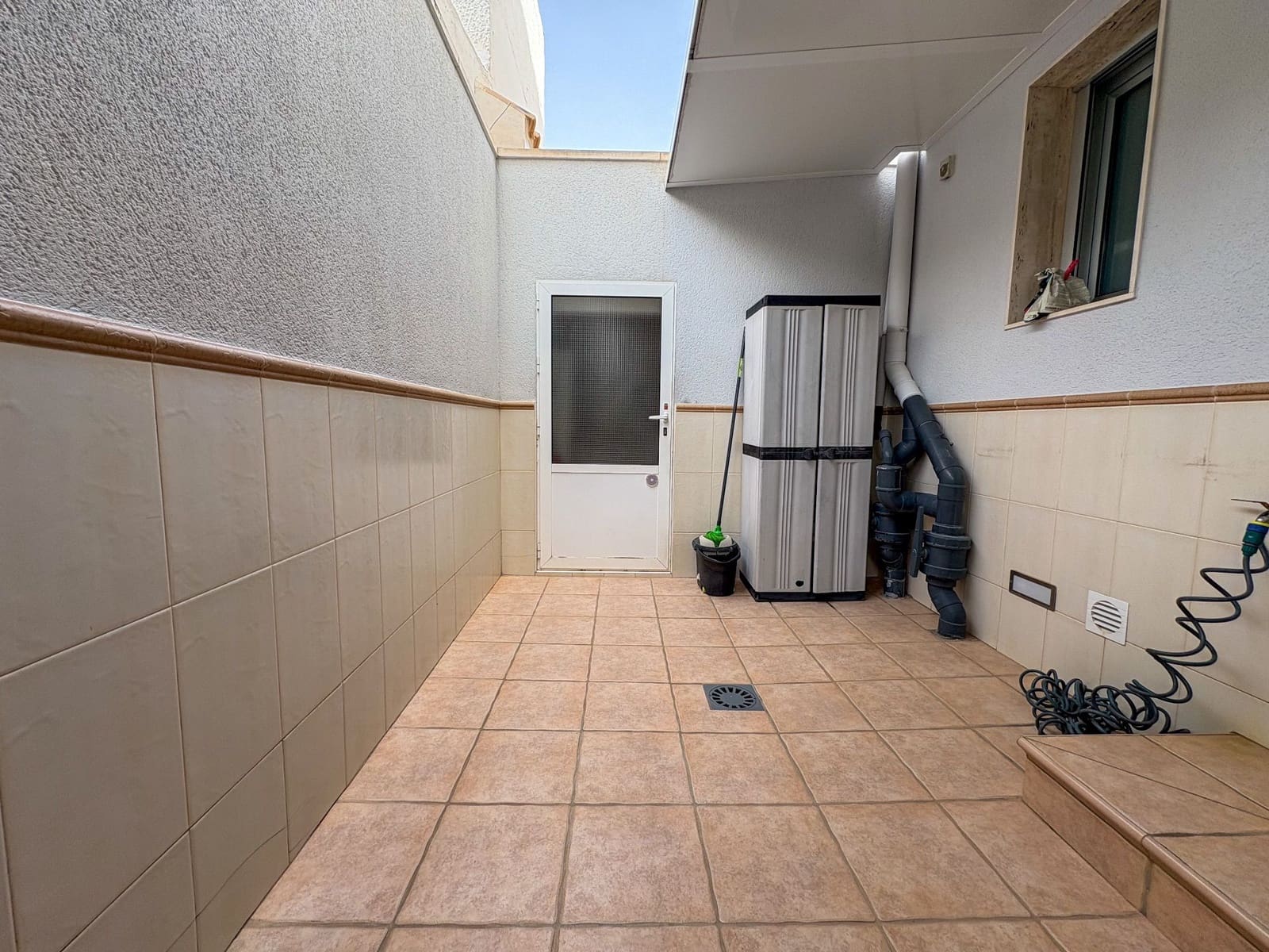 4 makuuhuone Omakotitalo myytävänä paikassa Pilar de la Horadada mukana 
autotalli - 325 000 € (Ref: 9494263)