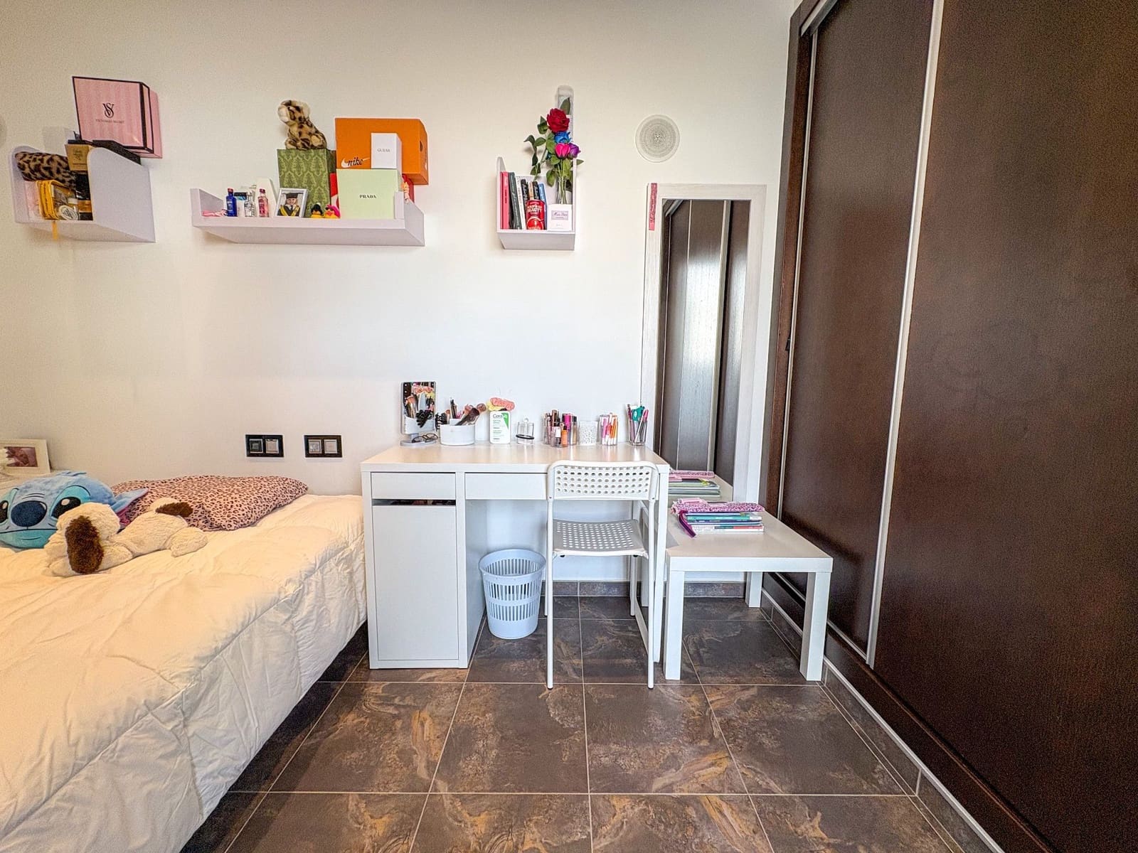 4 makuuhuone Omakotitalo myytävänä paikassa Pilar de la Horadada mukana 
autotalli - 325 000 € (Ref: 9494263)