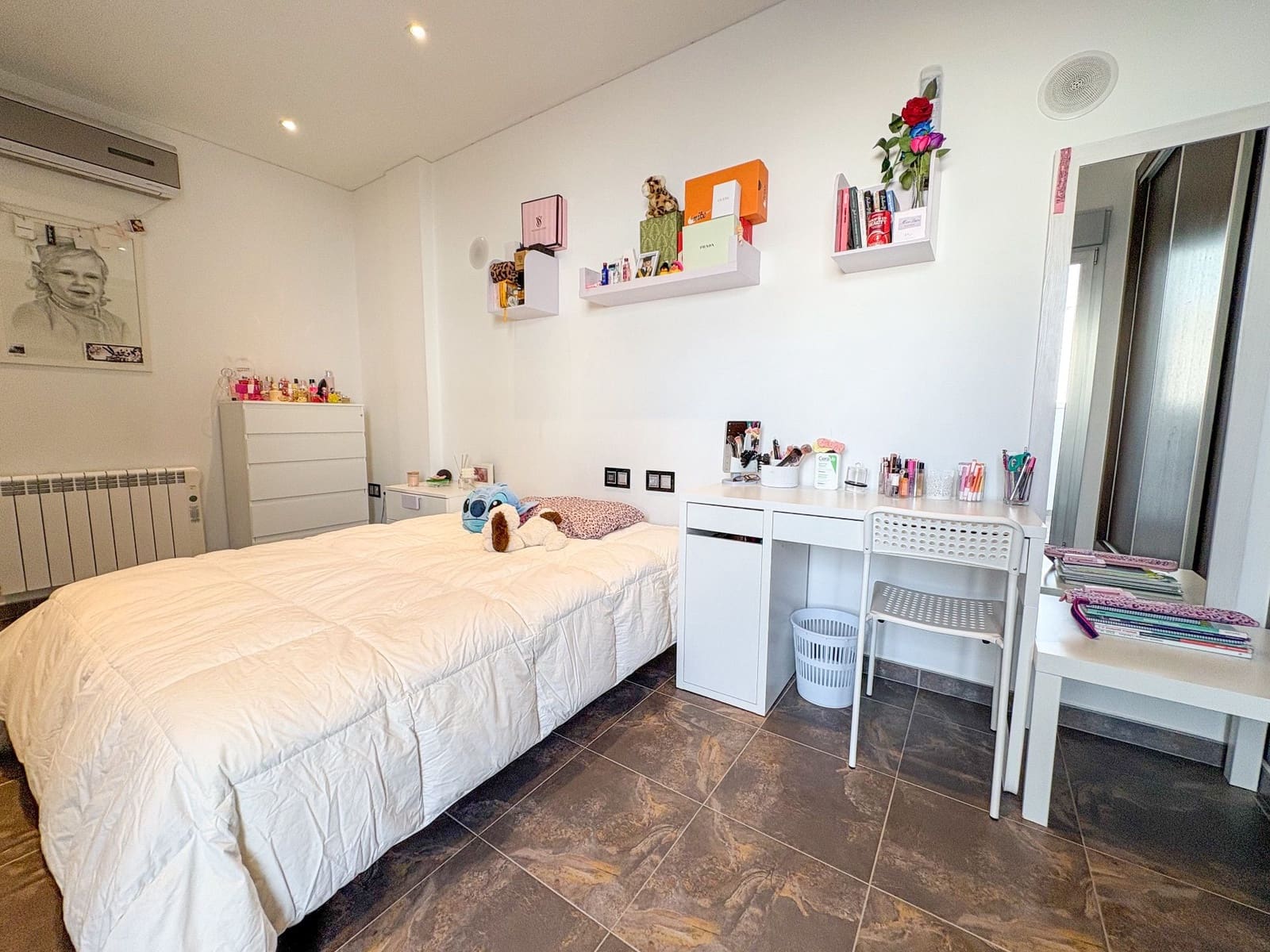 4 makuuhuone Omakotitalo myytävänä paikassa Pilar de la Horadada mukana 
autotalli - 325 000 € (Ref: 9494263)