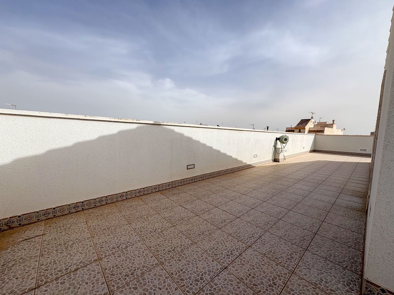 4 makuuhuone Omakotitalo myytävänä paikassa Pilar de la Horadada mukana 
autotalli - 325 000 € (Ref: 9494263)