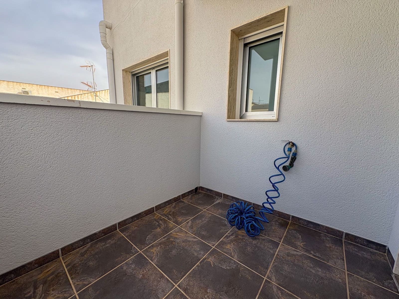 4 makuuhuone Omakotitalo myytävänä paikassa Pilar de la Horadada mukana 
autotalli - 325 000 € (Ref: 9494263)