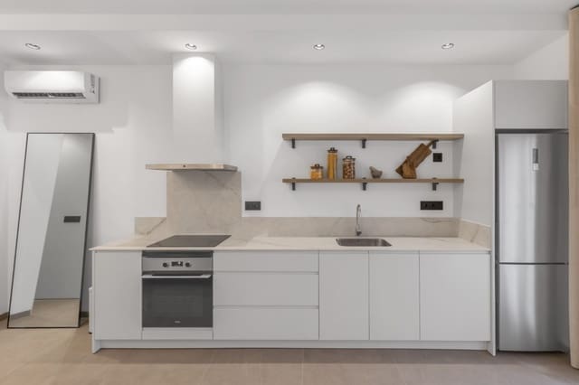 1 sypialnia Mieszkanie na sprzedaż w Torrevieja - 168 000 € (Ref: 9496801)