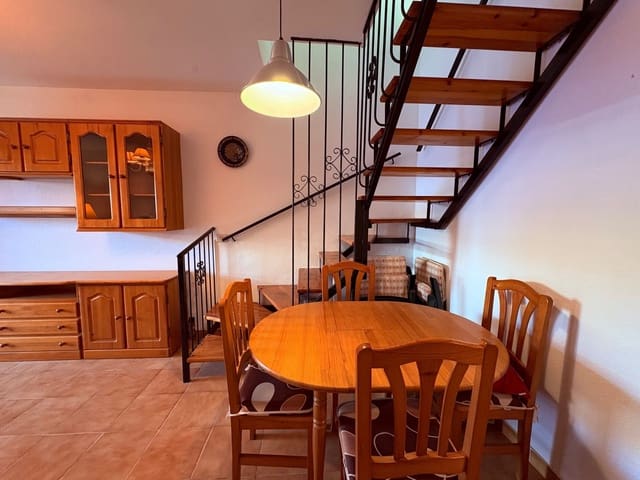 2 makuuhuone Paritalo vuokrattavana paikassa Santiago de la Ribera, San Javier - 800 € (Ref: 9496802)