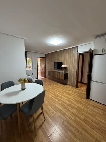 2 slaapkamer Bungalow te huur in Torrevieja met zwembad - € 1.000 (Ref: 9503823)