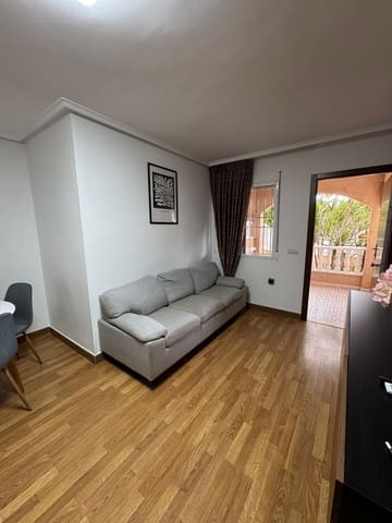 2 slaapkamer Bungalow te huur in Torrevieja met zwembad - € 1.000 (Ref: 9503823)