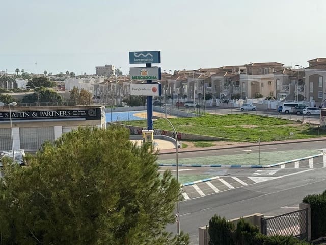 1 soverom Leilighet til leie i Torrevieja med svømmebasseng - € 700 (Ref: 9508264)