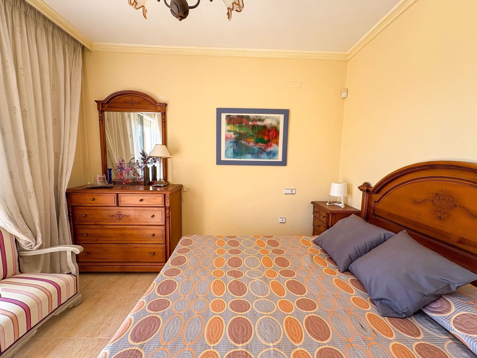 4 bedroom Semi-detached Villa for rent in Torrevieja with pool - € 1,300 (Ref: 9512005)