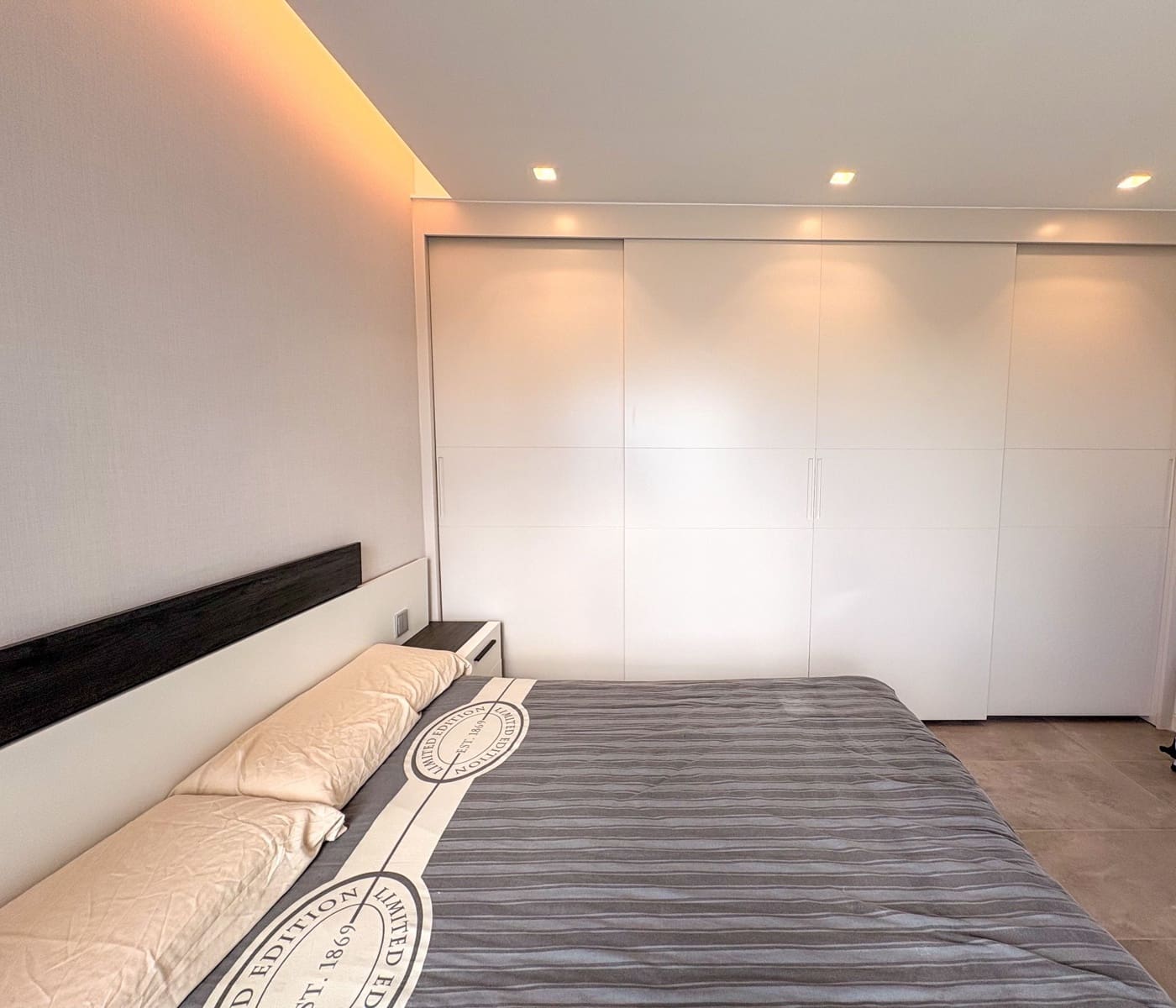 3 soverom Villa til leie i Orihuela Costa med svømmebasseng garasje - € 3 250 (Ref: 9518431)