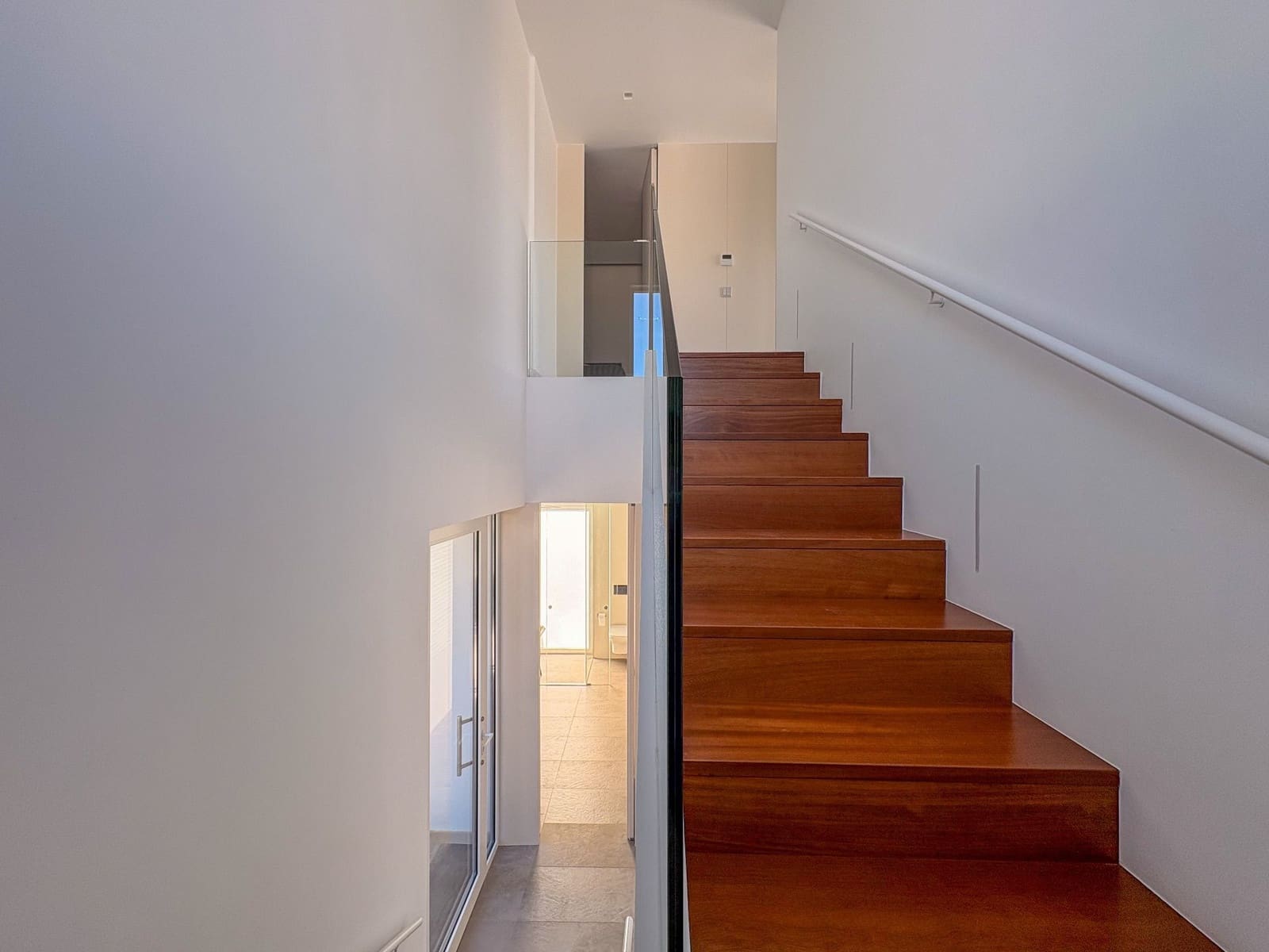 3 soverom Villa til leie i Orihuela Costa med svømmebasseng garasje - € 3 250 (Ref: 9518431)