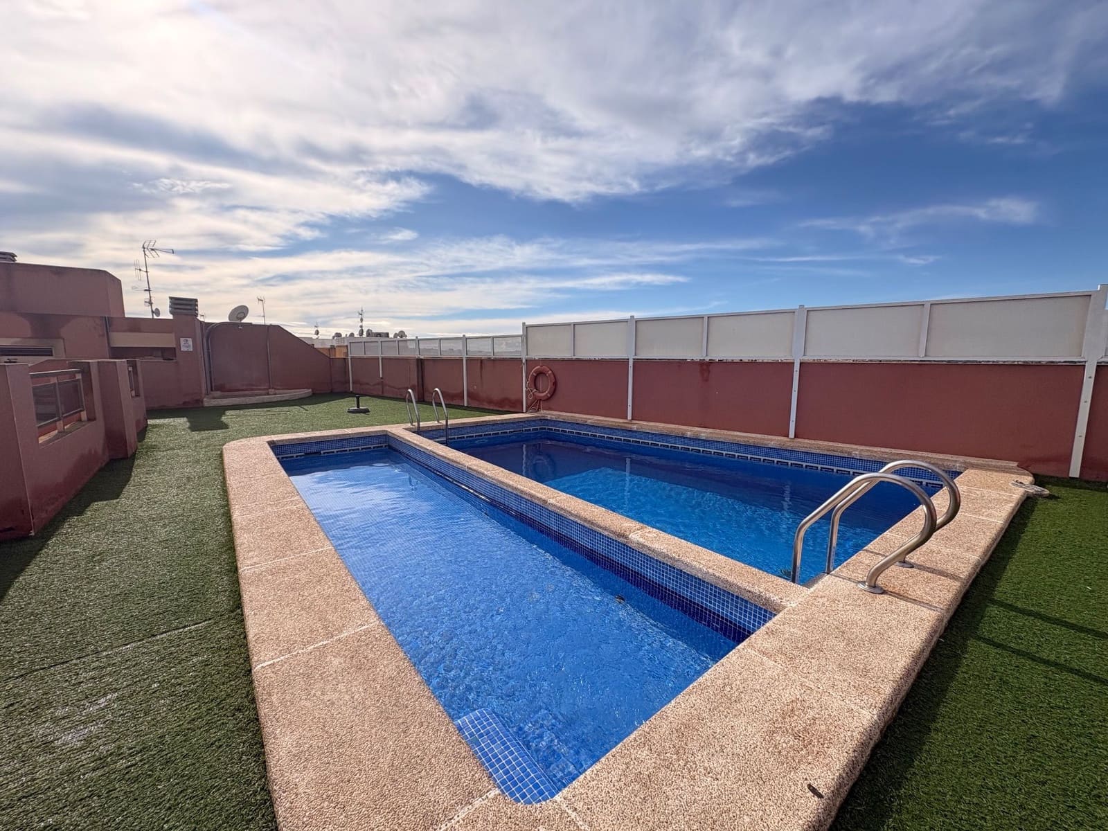 1 soverom Leilighet til leie i Formentera del Segura med svømmebasseng garasje - € 500 (Ref: 9523923)