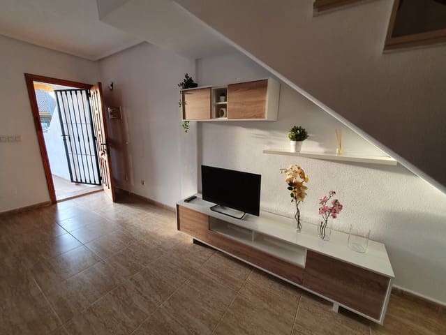 3 sypialnia Dom blizniak do wynajęcia w Pilar de la Horadada - 700 € (Ref: 9523924)