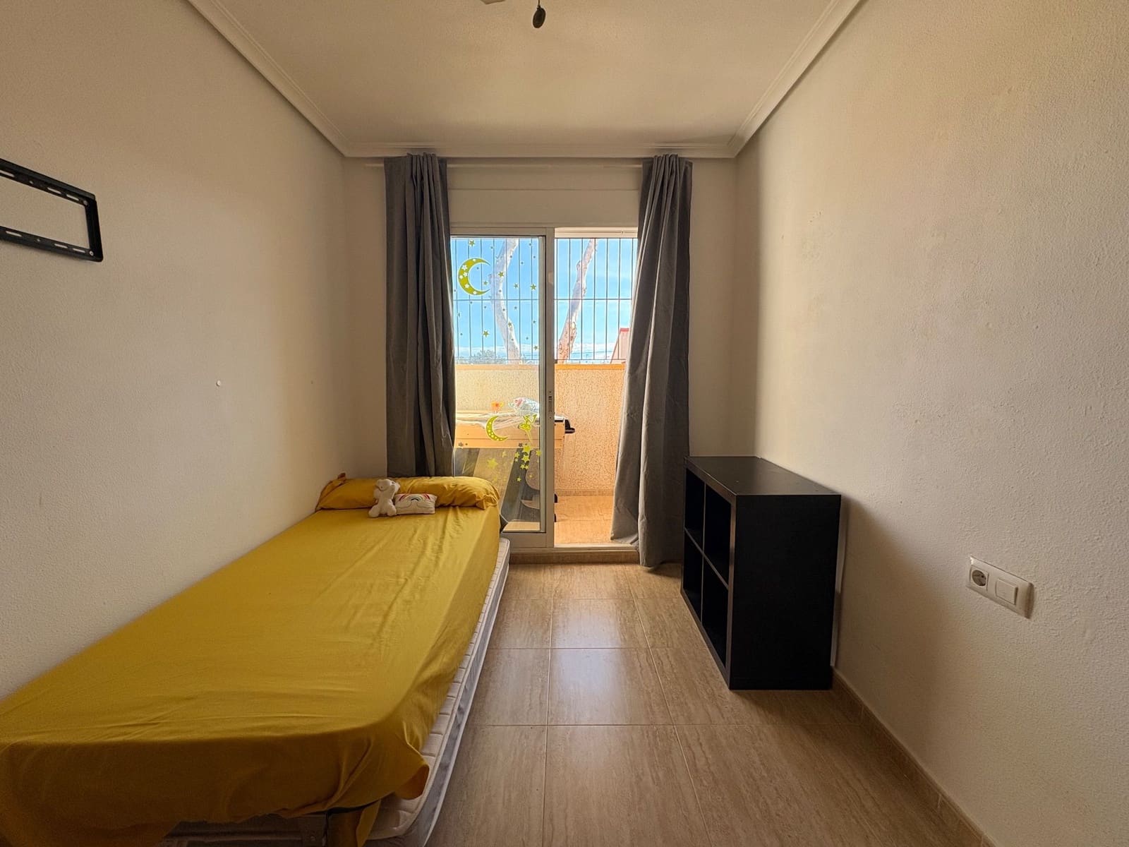 3 soverom Kjedet enebolig til leie i Pilar de la Horadada med svømmebasseng - € 700 (Ref: 9523924)