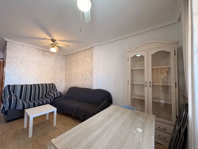 3 quarto Moradia Geminada para arrendar em Pilar de la Horadada - 700 € (Ref: 9523924)