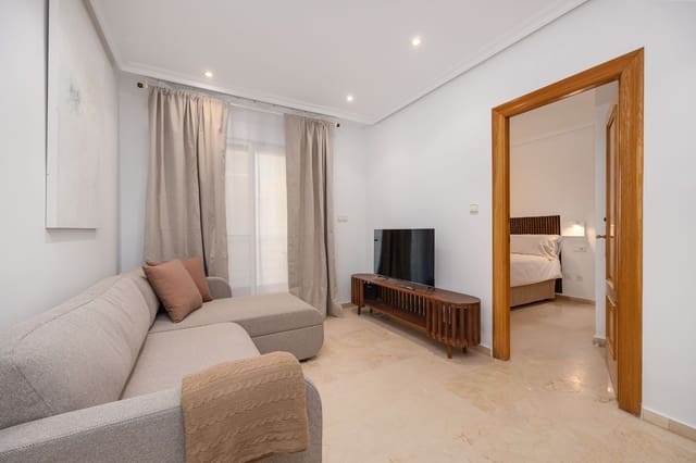 Piso de 1 habitación en Torrevieja en alquiler - 850 € (Ref: 9533161)