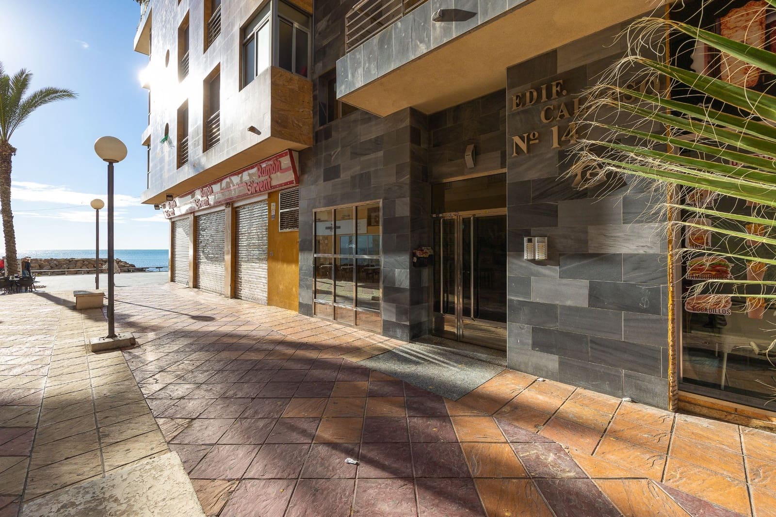 1 soveværelse Lejlighed til leje i Torrevieja - € 850 (Ref: 9533161)