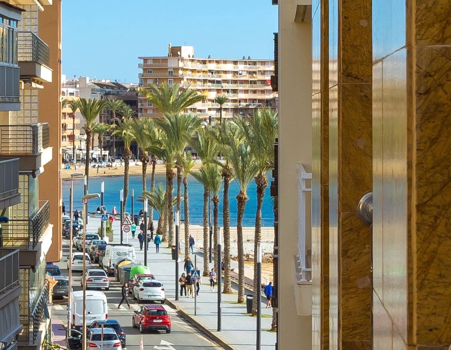 1 soveværelse Lejlighed til leje i Torrevieja - € 850 (Ref: 9533161)